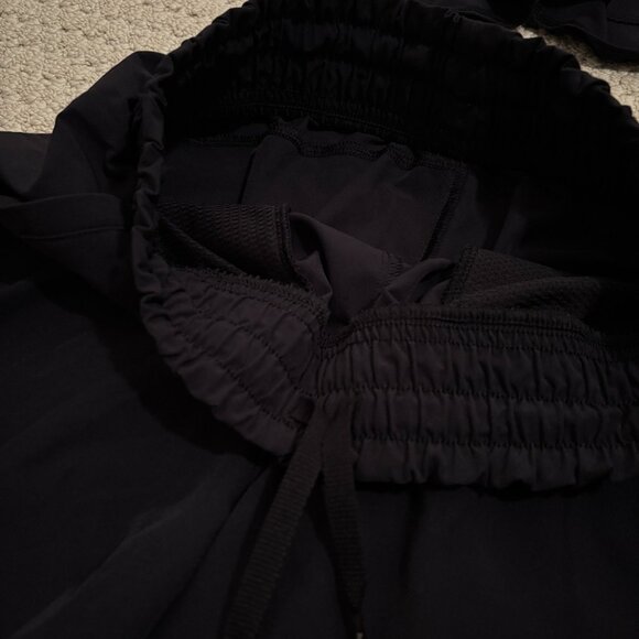 Bundle: Nike Joggers + Adidas Joggers + 2 Under Armour Shorts - Picture 12 of 13